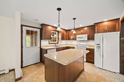391 Scenic Hwy, Bourne, MA 02532 - Photo 9