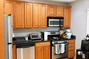 764 E 6th St, Boston, MA 02127 - Photo 3