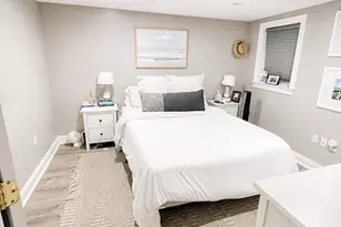 764 E 6th St, Boston, MA 02127 - Photo 7