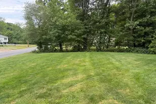 21 Forest St, Pembroke, MA 02359 - Photo 3