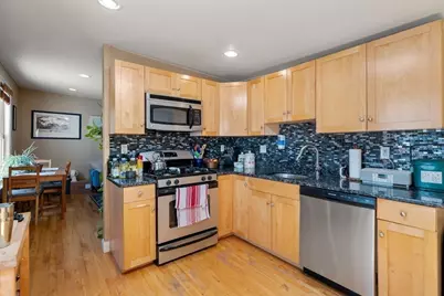 295 River St #3R, Cambridge, MA 02139 - Photo 7