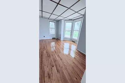 111-113 Bay, Springfield, MA 01109 - Photo 7
