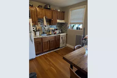 293 Spring St. Ext. #3, Medford, MA 02155 - Photo 1