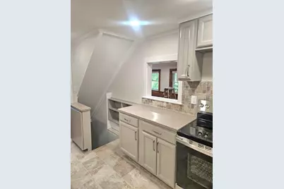 1115 Old Connecticut Path, Framingham, MA 01701 - Photo 9