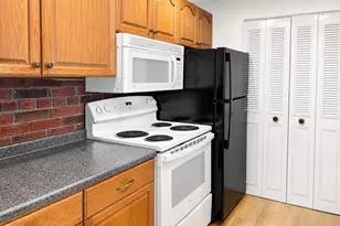 25 Greentree Ln, Weymouth, MA 02190 - Photo 5
