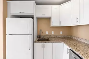 53 Melrose St, Melrose, MA 02176 - Photo 7