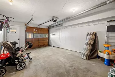 48 Regent Circle #48, Brookline, MA 02445 - Photo 17