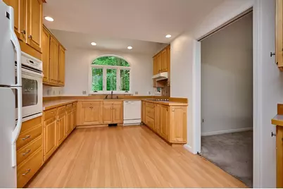 15 Red Fox Ln, Amherst, MA 01002 - Photo 5
