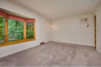 15 Red Fox Ln, Amherst, MA 01002 - Photo 13