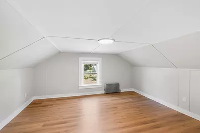 386 Thacher St, Attleboro, MA 02703 - Photo 21
