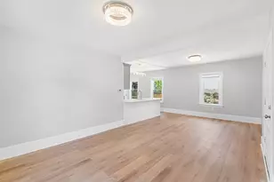 386 Thacher St, Attleboro, MA 02703 - Photo 7