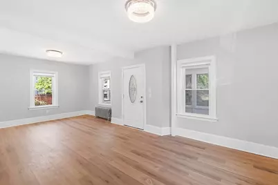 386 Thacher St, Attleboro, MA 02703 - Photo 9