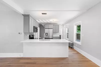 386 Thacher St, Attleboro, MA 02703 - Photo 3