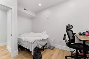 7 Oswald St, Boston, MA 02120 - Photo 17