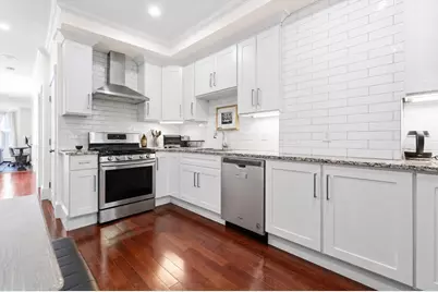 530-532 E Sixth Street #3, Boston, MA 02127 - Photo 1