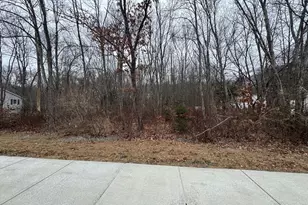 36 Lake Pkwy, Webster, MA 01570 - Photo 1