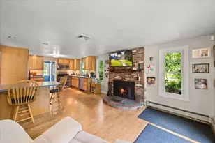 115 Springhill Ave, Bridgewater, MA 02324 - Photo 9