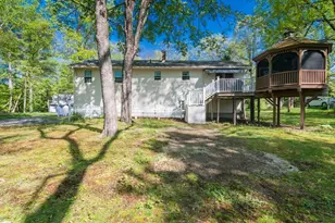 908 Burts Pit Rd, Northampton, MA 01062 - Photo 9