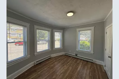 62-64 Lawrence St #62, Methuen, MA 01844 - Photo 5