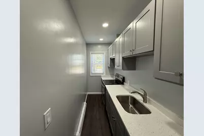 62-64 Lawrence St #62, Methuen, MA 01844 - Photo 11
