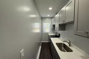 62-64 Lawrence St, Methuen, MA 01844 - Photo 11
