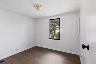 4 Liberty St, West Bridgewater, MA 02379 - Photo 19