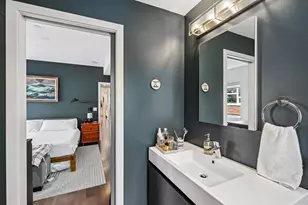 7 Howard St, Salem, MA 01970 - Photo 21