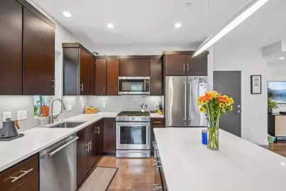 7 Howard St #4, Salem, MA 01970 - Photo 3