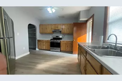 13 Whitman St #B, Boston, MA 02124 - Photo 21