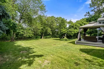 12 Ruby Rd, Saugus, MA 01906 - Photo 27