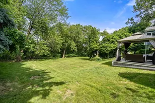12 Ruby Rd, Saugus, MA 01906 - Photo 27