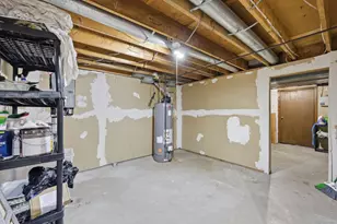 164 Arnold Ave, Springfield, MA 01119 - Photo 35