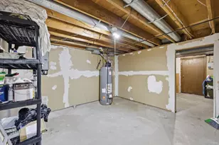 164 Arnold Ave, Springfield, MA 01119 - Photo 35