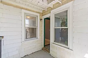 9 Romsey St, Boston, MA 02125 - Photo 31