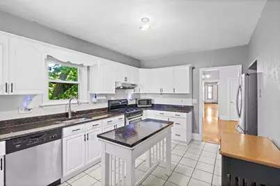 9 Romsey St #3, Boston, MA 02125 - Photo 17