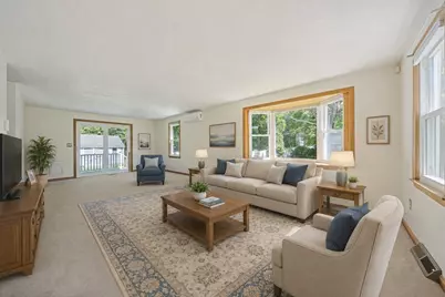 30 Fieldcrest Drive, Bridgewater, MA 02324 - Photo 9