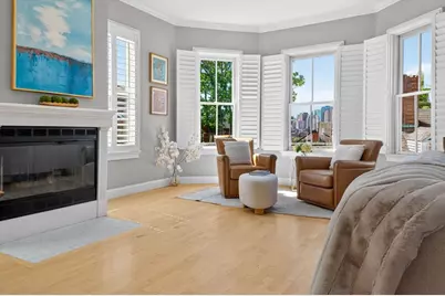 4 Mount Vernon Avenue #PH, Boston, MA 02129 - Photo 3