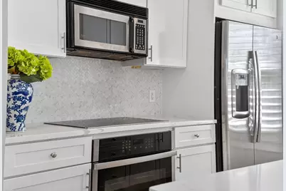 4 Mount Vernon Avenue #PH, Boston, MA 02129 - Photo 13