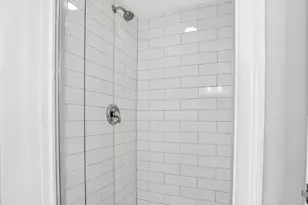 4 Mt Vernon Ave, Boston, MA 02129 - Photo 23