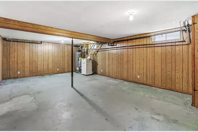83 Strong St, Easthampton, MA 01027 - Photo 31
