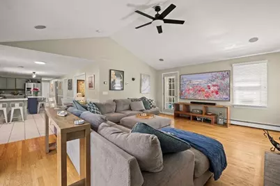 136 Paradise Ln, Rochester, MA 02770 - Photo 13