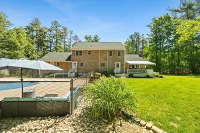 136 Paradise Ln, Rochester, MA 02770 - Photo 33