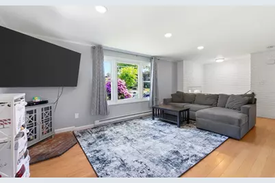 137 Holten, Danvers, MA 01923 - Photo 3