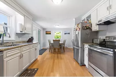 137 Holten, Danvers, MA 01923 - Photo 11