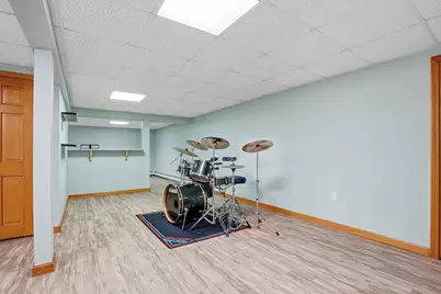 36 Jackson Circle, Franklin, MA 02038 - Photo 33