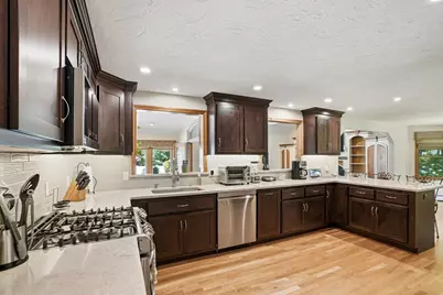 36 Jackson Circle, Franklin, MA 02038 - Photo 9