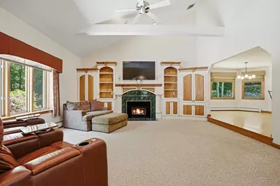 36 Jackson Circle, Franklin, MA 02038 - Photo 17