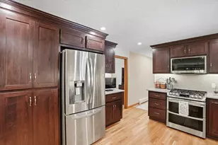 36 Jackson Cir, Franklin, MA 02038 - Photo 13
