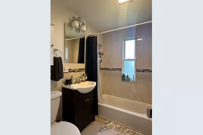 25 Fourth St #1, Medford, MA 02155 - Photo 7
