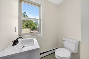 233 Maxfield St, New Bedford, MA 02740 - Photo 13